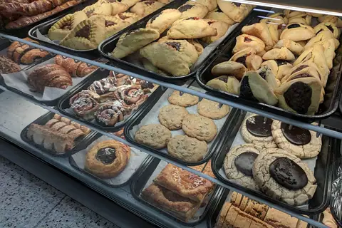 Ashers Bakery photo 1